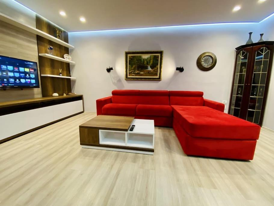 Your Home In Τίρανα Εξωτερικό φωτογραφία