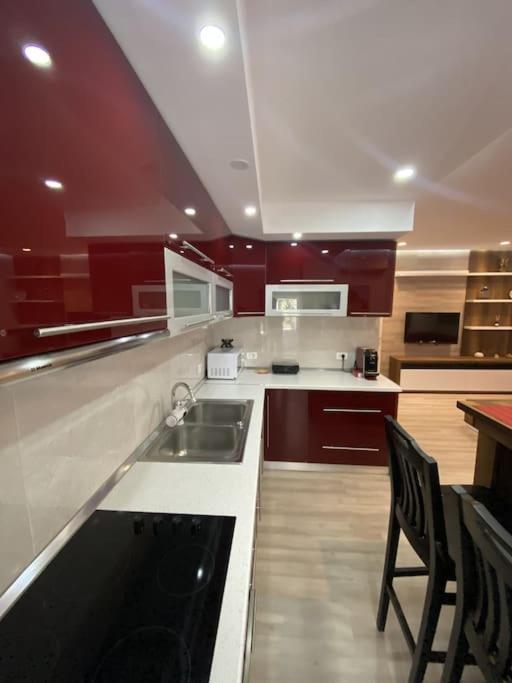 Your Home In Τίρανα Εξωτερικό φωτογραφία